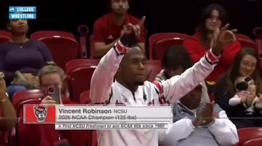 GLOBAL WRESTLING ORDER ☝🏼 on Instagram: "Banner Night for VROB‼️🔥💍 Returning NCAA Champion🥇Vince ROBINSON (NCST) opened up his 2025-26 season with a major decision - and a beautiful cross wrist fake takedown 😱 Robinson 🐺 MD Thomas 13-3"