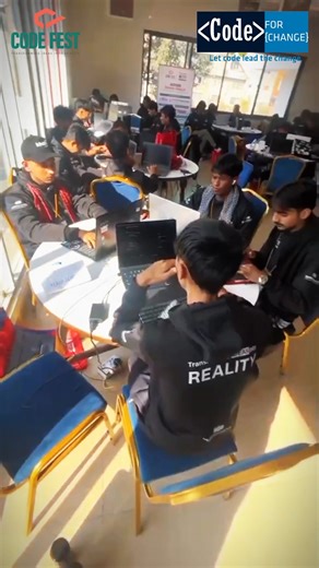 𝐏𝐫𝐞𝐩𝐚𝐫𝐚𝐭𝐢𝐨𝐧𝐬 𝐟𝐨𝐫 𝐃𝐚𝐲 𝟏 𝐨𝐟 𝐂𝐨𝐝𝐞𝐟𝐞𝐬𝐭 𝐇𝐚𝐜𝐤𝐚𝐭𝐡𝐨𝐧 𝟐𝟎𝟐𝟓 are moving ahead with great energy 📸 #codefest #codeforchange #day1 #hackathon #techforgood #community #photosession #tech #technology 🤝✨ | CODE FEST