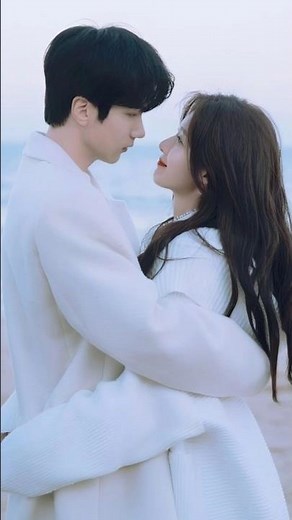 Building Wooden Log Cabin in Forest 🌲🍭| Survival House Step by Step"9 #shorts #amazingfacts