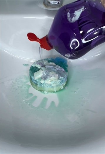 Transform Your Cleaning with Sudsy Scrub Mommy Sponge