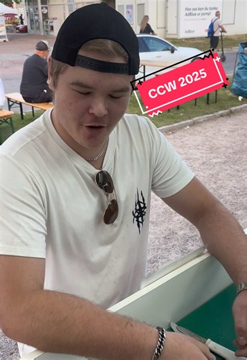 Baked Potato Delight: Exploring Sweden's Food Trucks