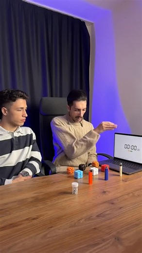 Muhammed Tevfik Çet on Instagram: "☄️ 𝗚𝗮𝗹𝗮𝗰𝘁𝗶𝗰 𝗦𝗽𝗲𝗲𝗱 𝗦𝗲𝗿𝗶𝗲𝘀 ☄️ Catching 10 object in 00:01:19 milisecond while my influencer friend was watching me.. @guinnessworldrecords • Subscribe and let’s progress quickly..! • Info: The timer starts the moment the keyboard “Space” key is pressed, and stops when it is pressed again.. #fyp #trick #superhero #speed #viral reklam"