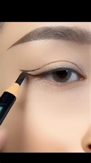 Perfect eyeliner tutorial | eyeliner | makeup videos | #makeup #shorts
