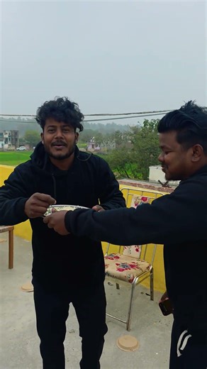 गुरुजी सिखा रहे हैं डांस#shortvideo #shorts