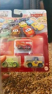 New Disney cars 2026 minis Dexter Hoover, Michael Roter, and race and rescue red ￼