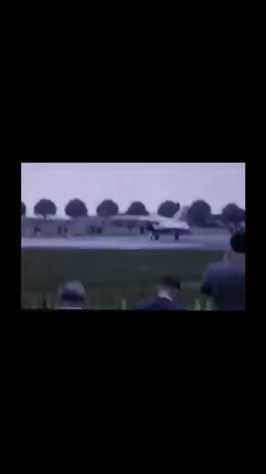 134 reactions · 13 shares | Nord 1500 Griffon experimental ramjet-powered fighter aircraft demonstration at Paris-Le Bourget Airshow 1959 | Alexey Tyuzhin | Facebook