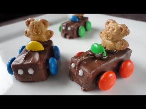 Teddy Graham Race Cars!!