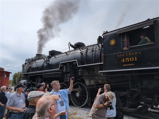 10K views · 345 reactions | Arrival at Summerville. 2025 Louisville & Nashville Railroad Historical Society Convention | Louisville & Nashville Railroad Historical Society | Facebook