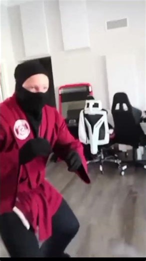 spyninjas working together and defeating cult members #spyninnas ‪@VyQwaint‬ ‪@chadwildclay‬