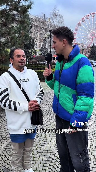 În acest videoclip ne este prezentată o adevărată lecție de viață…😭💔 Călin…un baiat care a crescut la un centru de plasament și care încă doarme prin scari de bloc…ne învață ce înseamnă cu adevărat să îți urmezi pasiunea…🥹 își dorește să devină artist…pentru mine este deja unul!❤️‍🩹 Un artist care mi-a dat o lecție importantă pentru 2025…ORIUNDE TE-AI AFLA, SĂ NU TE PLÂNGI! Dumnezeu este lângă tine!🙏🏻 Vă 🫂❤️ cu lacrimi in ochi!😭 #gabrielflorescu #calin #orfelinat #centrudeplasament #aban