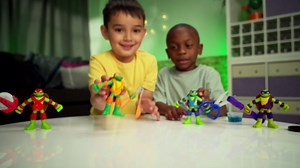 Play-Doh Teenage Mutant Ninja Turtles Cowabunga Creations Bendy 4 Inch Action Figures Set, Kids Arts & Crafts, TMNT Toys for Boys & Girls 4+
