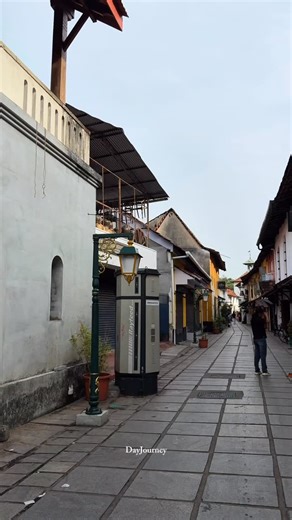 Dominic A on Instagram: "My Favourite Destination🤩🤩🤩 . . Started this year with my most favourtie spot that I’ve visited last year. For more videos follow @dayjourney__ [kerala, charlie movie, Movie spots, Jew town, Ferry ride, Fort Kochi, Malayalam movies] #charlie #kerala #jewtown #fortkochi #trending"
