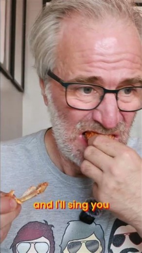 Spicy Wings and Blue Cheese Serenade: Restaurant Review! #shorts