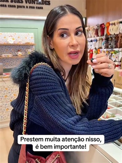 Honrar os amigos: como Maíra Cardi celebra com luxo e compras