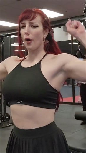 Morgpie Clips on Instagram: "#twitchclips #twitchstreamer"