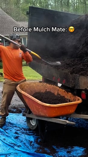 🚨 LANDSCAPERS — STOP SHOVELING, START PROFITING! 🚨 If you’re moving 500 bulk materials, you know the pain: jumping in and out of the truck, shoveling endless loads of mulch, rock, and sand wrecking your body, burning daylight, and bleeding labor hours. It’s inefficient, it’s risky — and frankly, it’s barbaric!!! Mulch Mate changes the game. This machine mounts to any highside landscape dump body truck without losing your truck’s functionality. It lets your crew stay on the ground, filling a wh