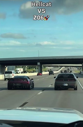 ZO6 vs hellcat #racing #hellcat #c7corvette #zo6 #corvette #dragrace #rollrace #shorts #viral #fyp