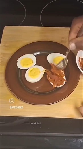 Ghanaians most popular delicious street food Eggs!