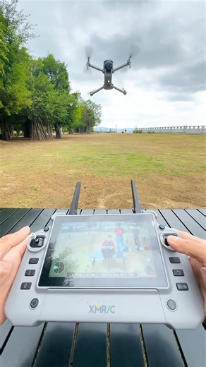 Do you like this professional aerial photography drone?🎬🎬🎥🎥 #drone