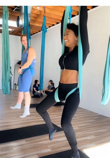 Every year I try something new for my birthday. 🎂 This year: Aerial Yoga 🩰 #aerialyoga #aerialsilks #aerial