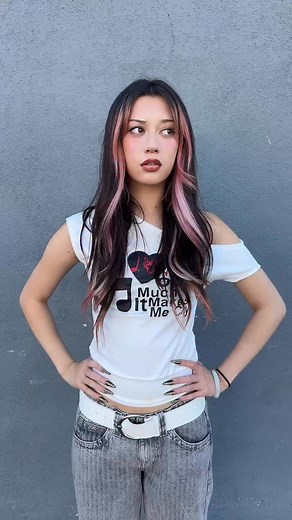 milkshake on repeat!! | KATSEYE