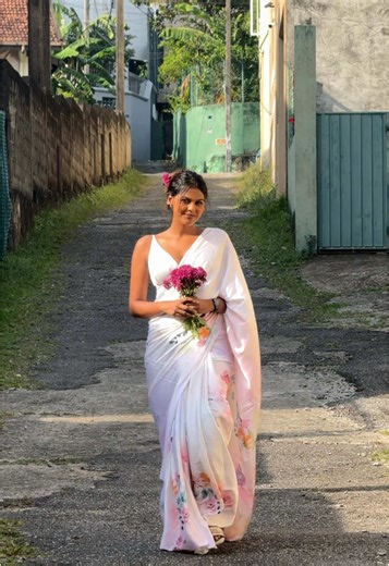 Exploring the Elegance of Sarees in Sri Lanka