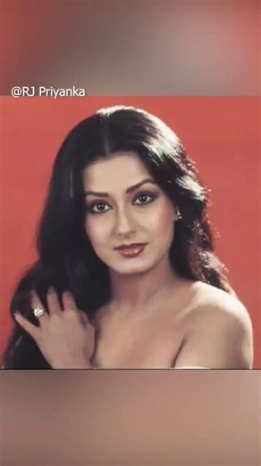 From School Girl to Screen Star: Moushumi Chatterjee’s Beautiful Beginning | RJ Priyanka