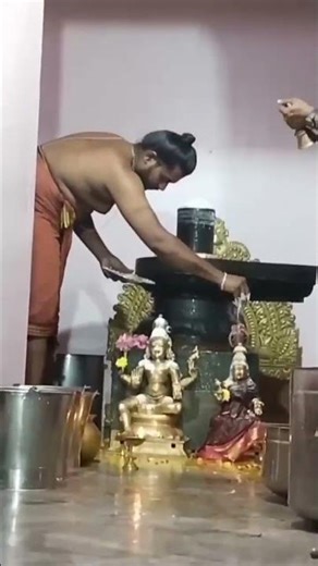 om nama sivaya 🙏#shivantemple #sivaya #omnamahshivaya ‪@Myldivi‬ 💕💕