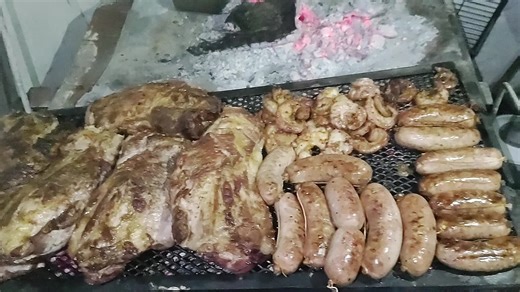 Videos de Alejandro palacios (@alejandropalacios108) con “sonido original - Noches Villeras.”