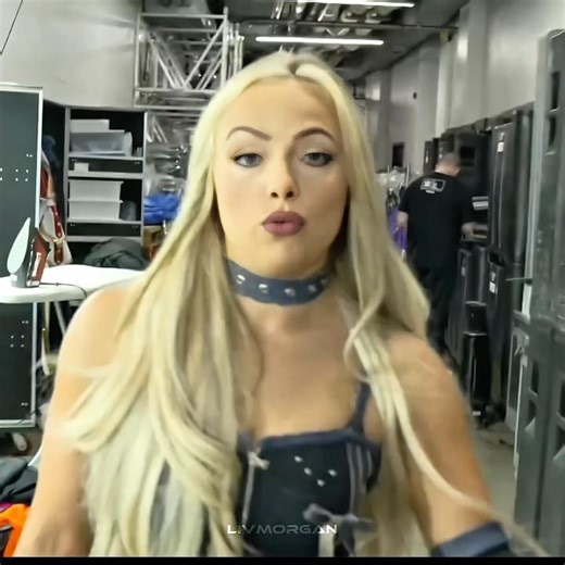 Rhea Ripley & Liv Morgan Backstage Makeup Moment! 😱💄 WWE Exclusive #rhearipley #wwe