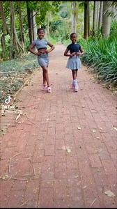32K views · 653 reactions | #modellife #kuncaneukubongakukhuluongenzelakhona #wearethechildrenwearethefuture #unitedmodelingacademy #ModelLife #practicewhatyoupreach | United Modeling Academy | Facebook
