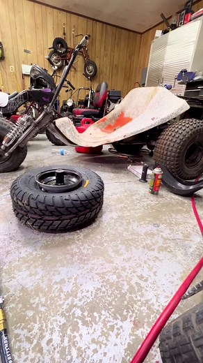 Setting Mini Bike Tire Bead with Fire | Tire Installation Tips