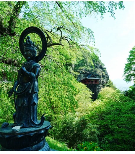 長野県小諸市の絶景スポットと伝説