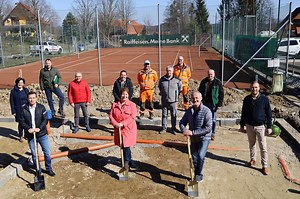 Spatenstich: Neues Clubhaus beim Tennisplatz in St. Peter