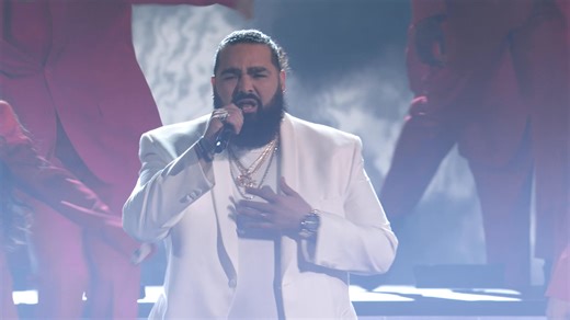 1M views · 37K reactions | Ralph Edwards belts the timeless anthem “I Want To Know What Love Is" by Foreigner. The Voice | NBC and Peacock | The Voice | Facebook