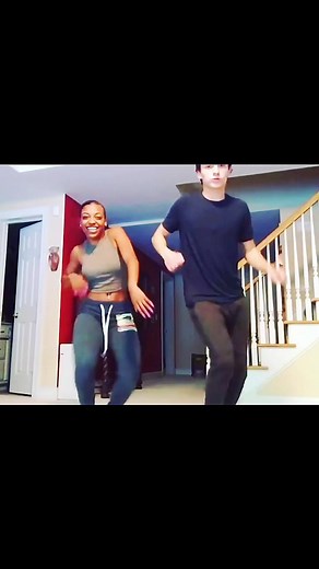 Dancing Tom = 🧎🏽‍♀️#fypシ #tomholland #