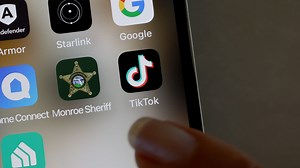 Hackers are trying to get into your phone. A simple reboot might help | Gadget Daddy