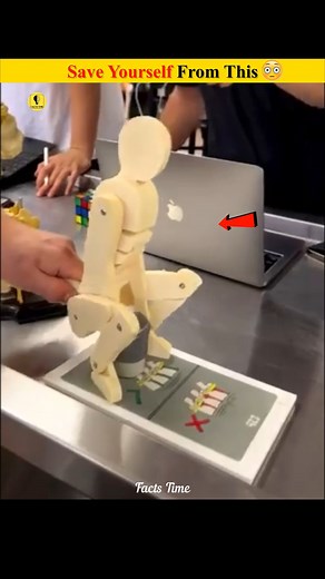 89K views · 1.1K reactions | Toy demonstrates Weight Lifting tactic | Manual Handling کیسے ہو گی #weightlifting #technical #toy #manualhandling #reelsfacebook worker, heavyweights, toy, techniques, viral, fbreels | FACTS TIME | Facebook