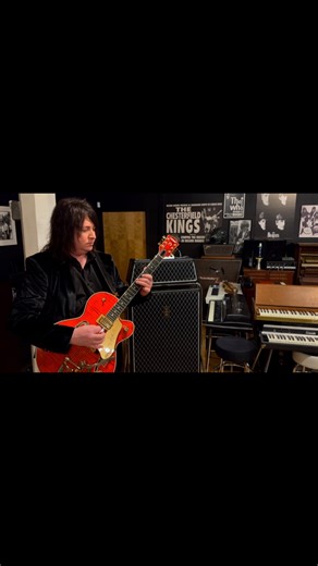 The Chesterfield Kings on Instagram: "A 1966 Vox Super Beatle amp is how we got the sound on the song Fly The Astral Plane. Ted explains the cool tremolo fuzz sound we got out of the Super Beatle using one of the Gretsch guitars he used on the new Chesterfield Kings album."
