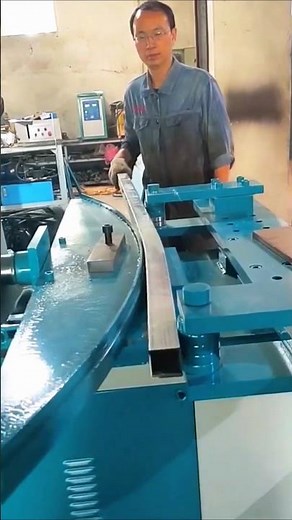 How a Square Pipe Hydraulic Bender Works.