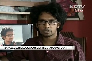 Blogging in the Shadow of Death in Bangladesh |