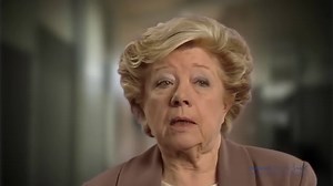 FILM "J'arrive" - Jacques Brel part pour son tour du monde avec sa fille France. Quelques mois plus tard, celle-ci débarque. Ce vendredi 27 mai à 14h, France Brel vous présente son film "J'arrive" et répond à toutes vos questions. Infos et réservations : https://bit.ly/3yTq0p4 Lieu : 11 Place de la Vieille Halle aux Blés - 1000 Bruxelles | Fondation Jacques Brel | Facebook