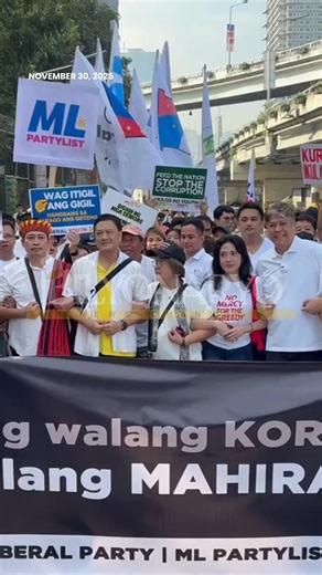 WATCH: Sen. Kiko Pangilinan’s daughter, Frankie, joins the Trillion Peso March, as they march from EDSA Shrine to People Power Monument to call for accountability amid corruption issues in the government. | via Hannah Ty, bnc.ph #CancelCorruptionNow | Bilyonaryo News Channel