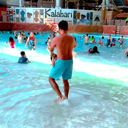 A fun family vacation and an escape from winter? Talk about a win-win! Plus, book early and save up to 20%. | Kalahari Resorts & Conventions