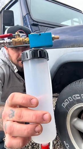 🚗💧 Make Brake Fluid Changes Faster, Cleaner & Easier — All by Yourself! Tired of the messy, time-consuming old way of bleeding brakes? This One-Person Brake Fluid Change Tool lets you swap fluid smoothly without pumping the pedal, spilling oil, or needing an extra set of hands. Whether you’re maintaining a car, motorcycle, truck, ATV, boat, or RV — this kit gives you a simple, clean, and efficient way to get the job done. 🔧 Why You’ll Love It ✔ High-quality durable plastic — lightweight, stur