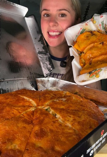 Birria mukbang & misconceptions about me — Birria Tacos chat