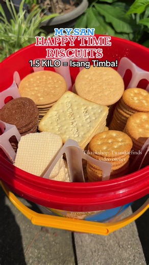Isang Timba ng Assorted Biscuits!