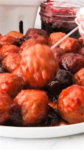 Slow Cooker Cherry Glazed Meatballs Recipe 64 ounces 4 pounds frozen, pre-cooked meatballs 1 13 oz jar cherry preserves (see homemade recipe below!) ½ cup ketchup ½ cup bourbon or whiskey optional, for depth of flavor ⅓ cup apple cider vinegar For the Homemade Cherry Preserves Optional, but Recommended!: 2 pounds pitted sweet cherries roughly chopped (it’s okay if a few are left whole) 1 cup water optional, may not be needed depending on cherry juiciness ¾ cup granulated sugar 1 tablespoon lemon