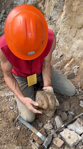 174K views · 3.6K reactions | Part 1 of Jay’s pocket within a pocket!! HUGE goonie crystal! #herkimerdiamond #minerals #quartz #crystals #rockhound #mining #upstateny #outdoors #recreation #minerals #geology #newyork #crystalshop #adventure #crystalsforsale #crystalhealing | Mohawk Valley Mineral Mining Inc | Facebook