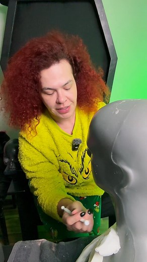 153K views · 6K reactions | Qué personaje estoy preparando? #makeupartist #alexreyna #complementos #prosteticos | alex reyna | Facebook